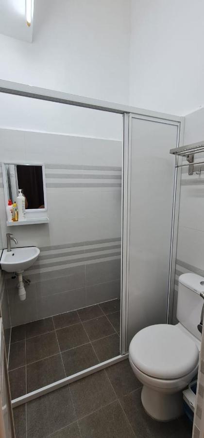 Voon 4 Bedroom Homestay Mersing Zewnętrze zdjęcie