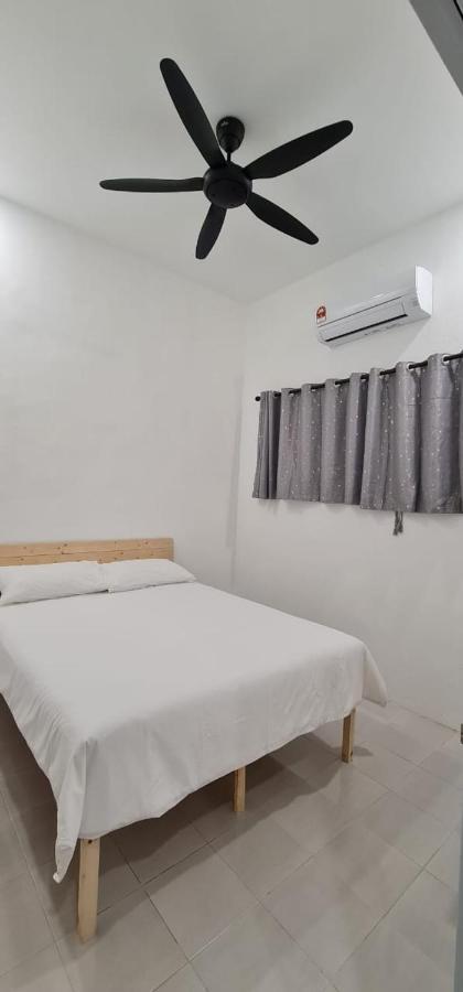 Voon 4 Bedroom Homestay Mersing Zewnętrze zdjęcie